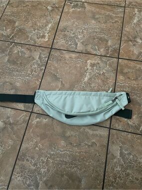 Nike Mint Green Waist Pack with Dark Green Strap